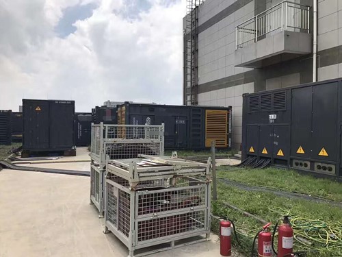 梁子湖除了定期检查，还有哪些方法可以及时发现接触式转速表探头的磨损？